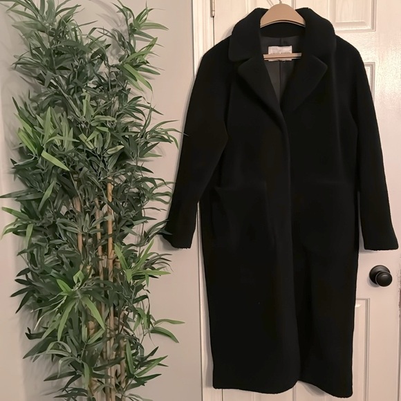 Rebecca Minkoff Jackets & Blazers - Rebecca Minkoff faux fur coat M